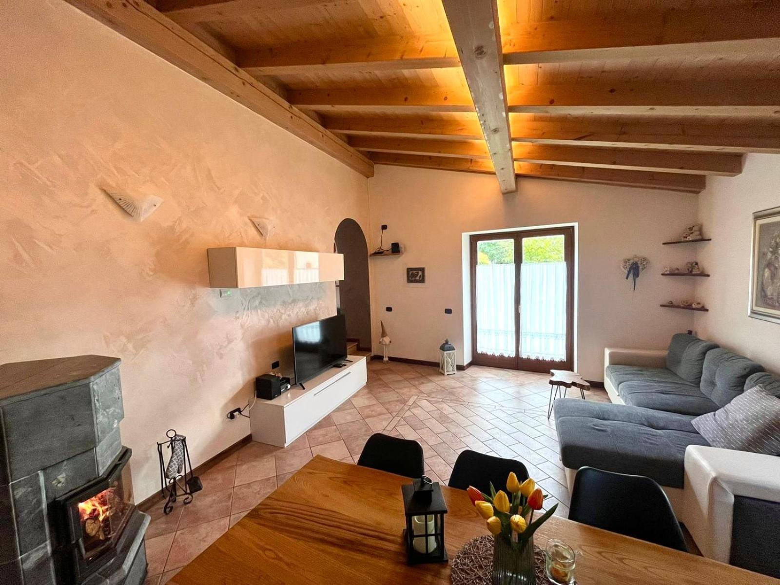 Casa Al Castagneto Villa Ceniga Exteriör bild