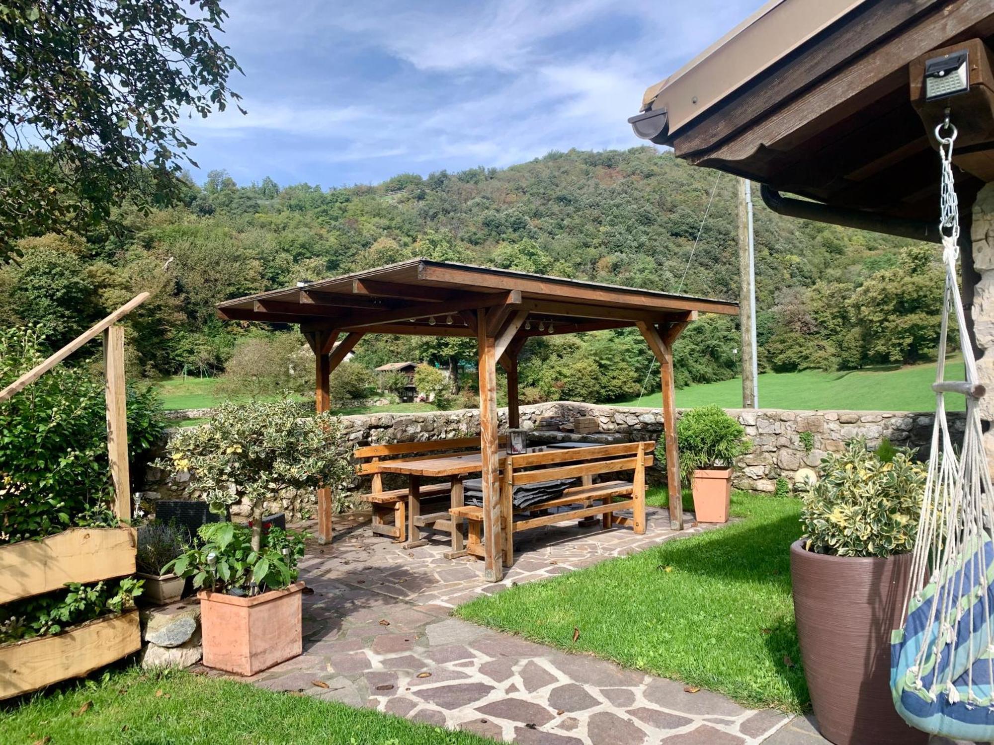 Casa Al Castagneto Villa Ceniga Exteriör bild